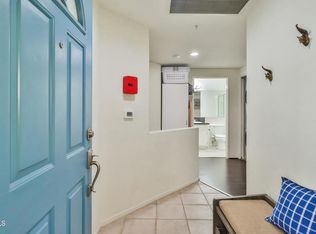 2744 Borchard Rd, Thousand Oaks, CA 91320