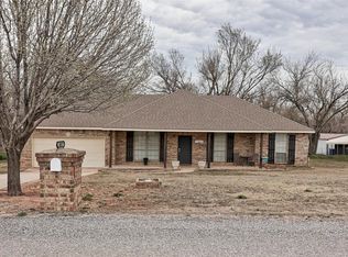 1027 County Street 2945, Tuttle, OK 73089