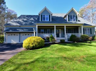 25 Standish Rd, Sagamore Beach, MA 02562