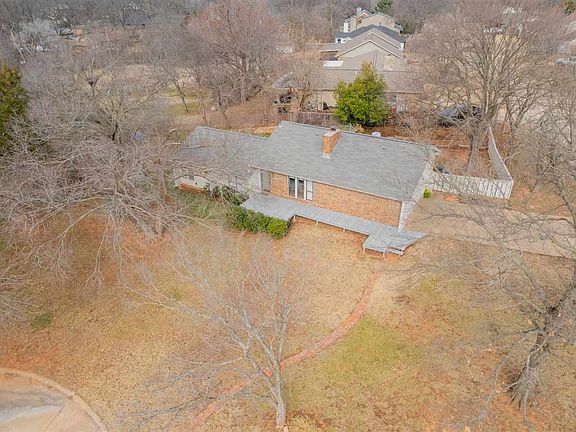 3rd image of 1624 Chiquita Ct
