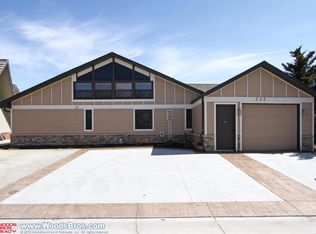 232 W Lakeshore Dr, Lincoln, NE 68528