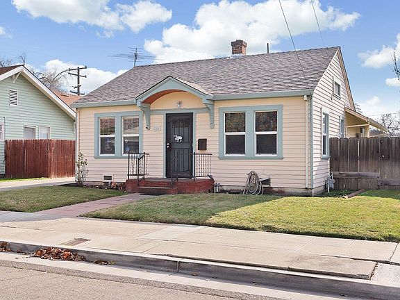 2nd image of 144 Blain Ave