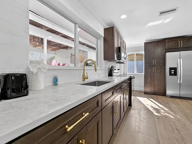 756 Cinnamon Rd — Photo 22