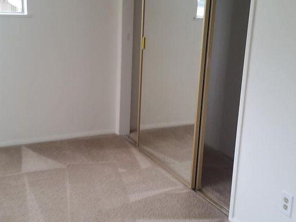 4th image of 4581 Georgia St #A