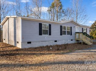 151 Mourning Dove Dr, Marion, NC 28752