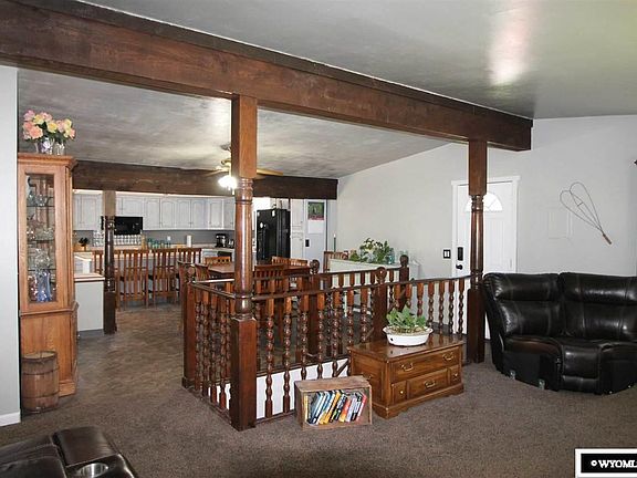 3rd image of 916 Westview Dr