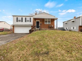 5226 Edgeview Rd, Columbus, OH 43207