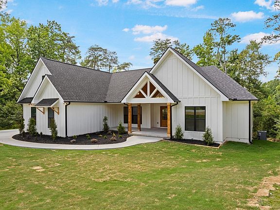 3rd image of 9 Dahlgreen Ln