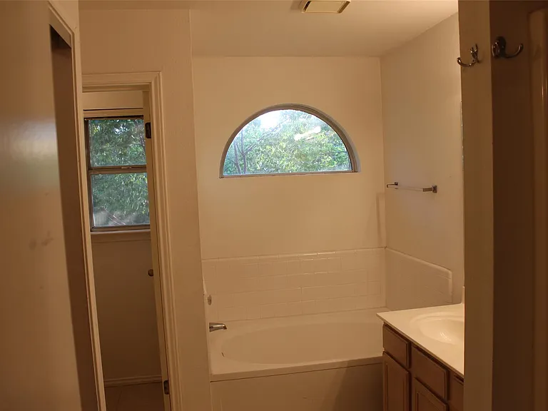 810 Minturn Ln — Photo 20