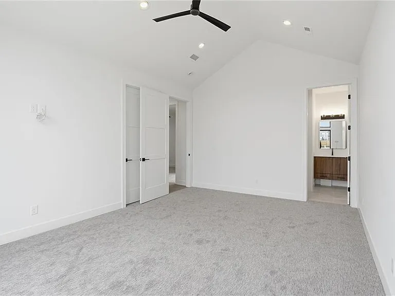 large upstairs bed entry
