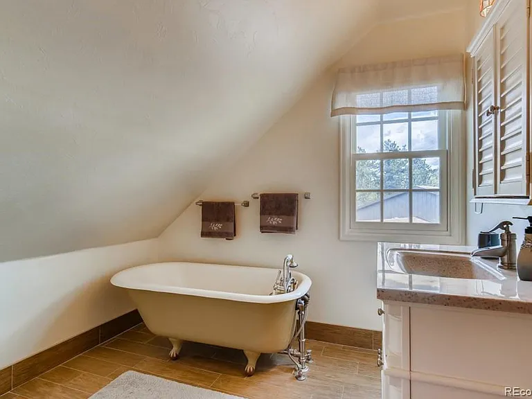78 Aspen Village Rd — Photo 7
