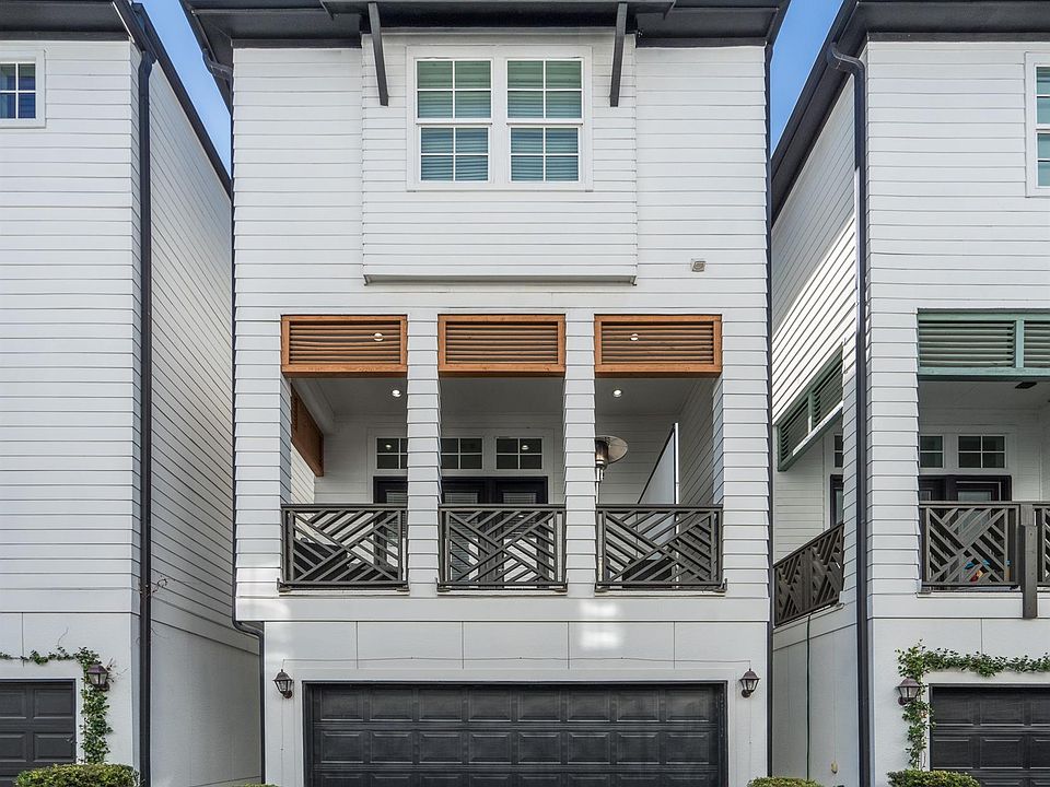 1st image of 2312 Hutchins St