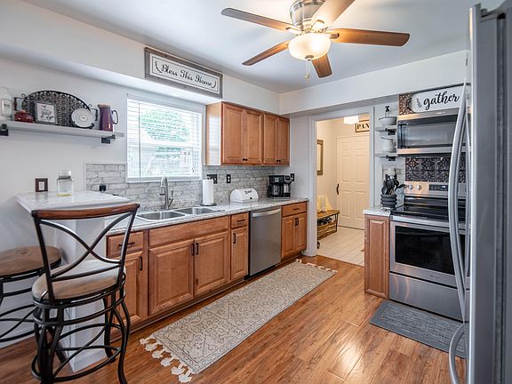 4th image of 4988 Open Meadow Dr