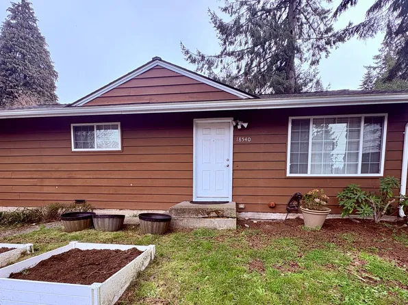 18540 10th Ave NE, Shoreline, WA 98155