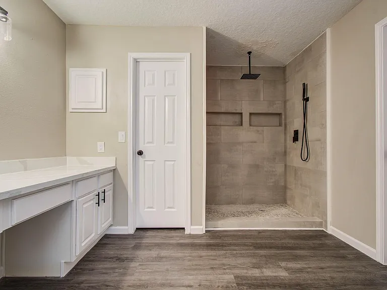 5803 Forest Timbers Dr — Photo 24