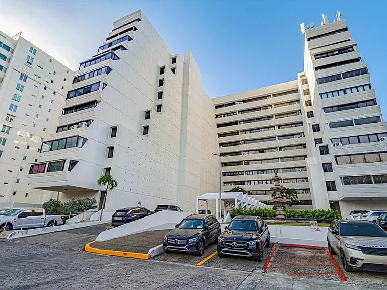 7185 Cond Mar De Isla Verde #3A — Photo 14