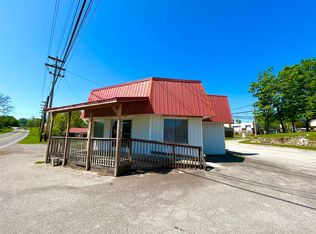 1137 Old Glasgow Rd, Scottsville, KY 42164
