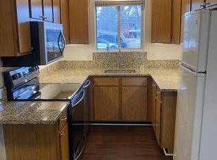 42580 Plymouth Hollow Dr #1, Plymouth, MI 48170