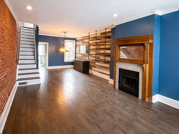3rd image of 1610 W 16th St