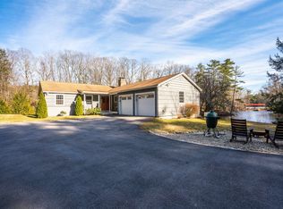 9 Toppan Ln, Hampton Falls, NH 03844