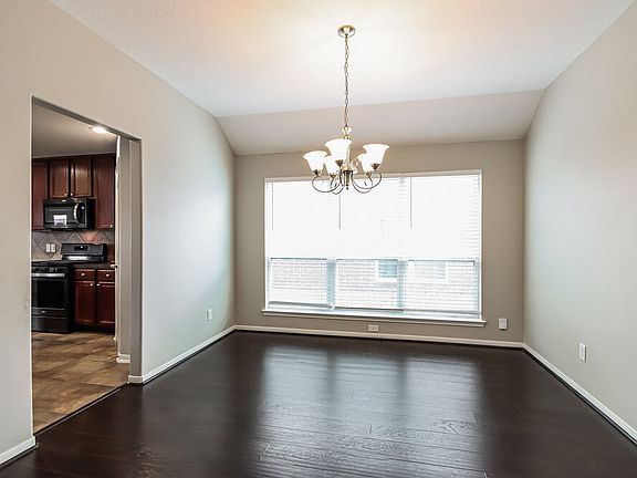 5th image of 17314 Cricket Mill Dr