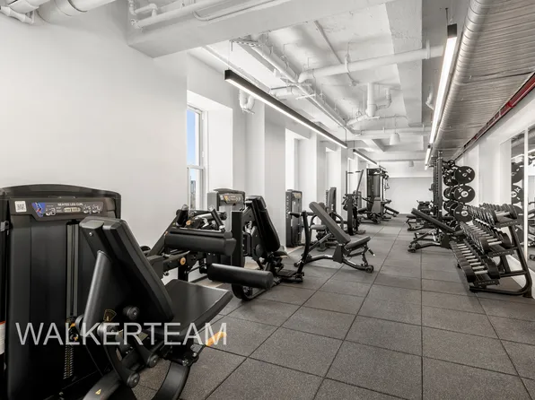 1 Wall Street image 16 of 19