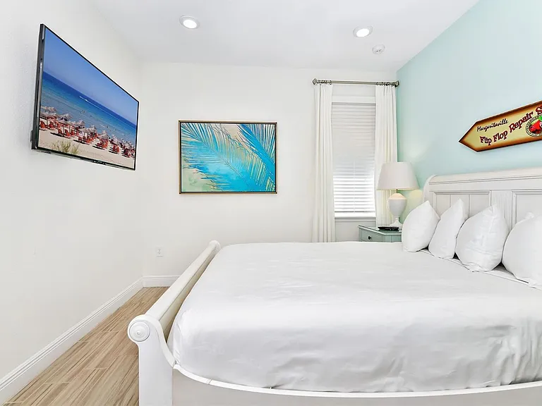 8024 Flip Flop Way — Photo 17