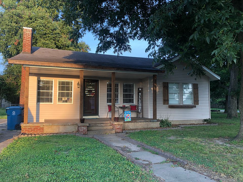 1st image of 1009 Laurant Ave