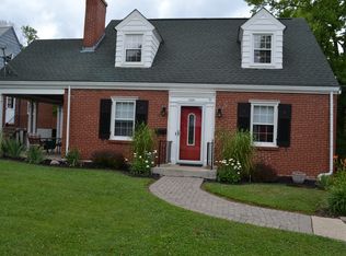 3436 Ferncroft Dr, Cincinnati, OH 45211