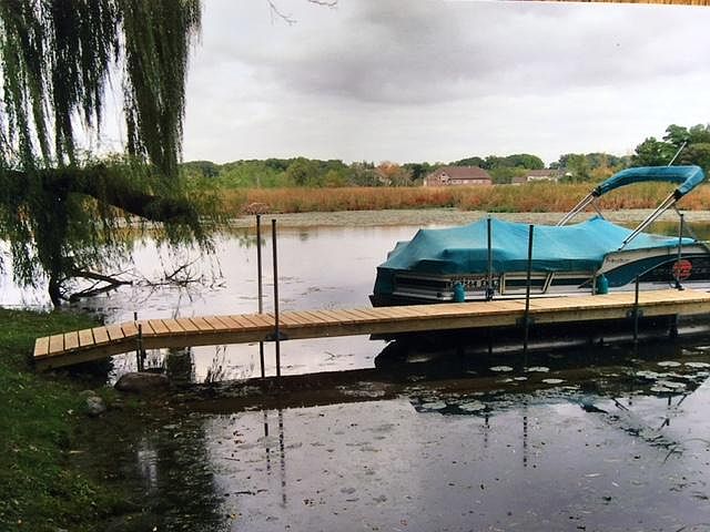 1st image of 4917 Elm Island Ln