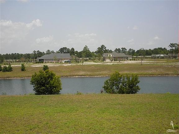 4th image of 1008 Wind Lake Way