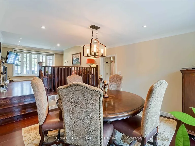 41 Clearside Pl — Photo 10