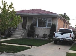 594 Escanaba Ave, Calumet City, IL
