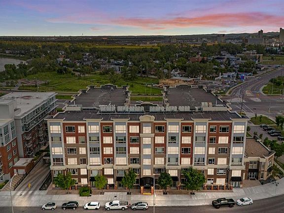 2nd image of 35 N Inglewood Park SE #316