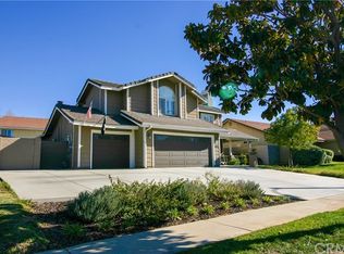 208 Amber Ct, Redlands, CA 92374
