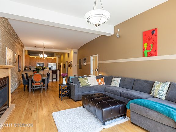4th image of 1616 W Montrose Ave APT 2A