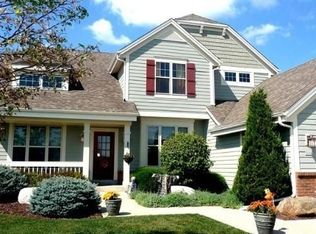 3608 River Valley Rd, Waukesha, WI 53189