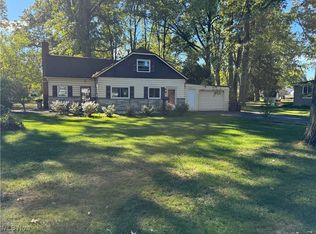 715 Crestview Dr, Youngstown, OH 44512