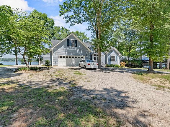 4th image of 1642 Blackgum Ln