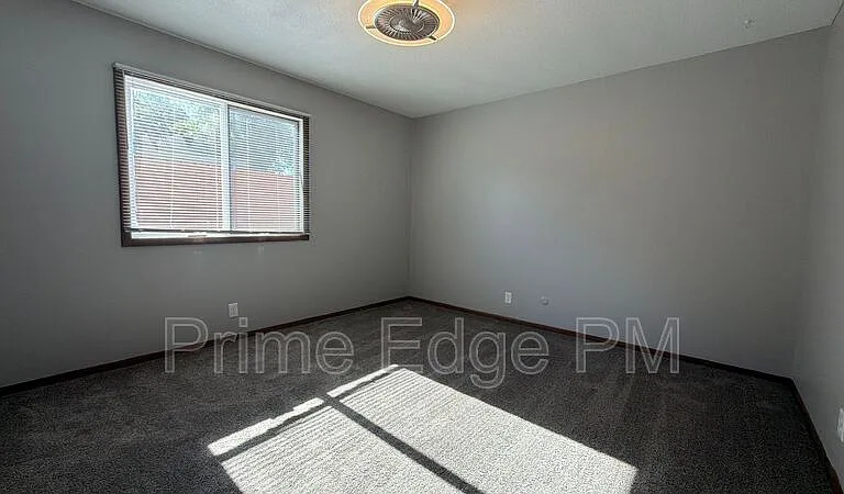 4520 Calvert St #2 — Photo 16