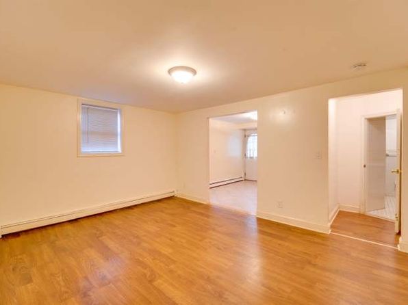 84 Lincoln St Floor 1