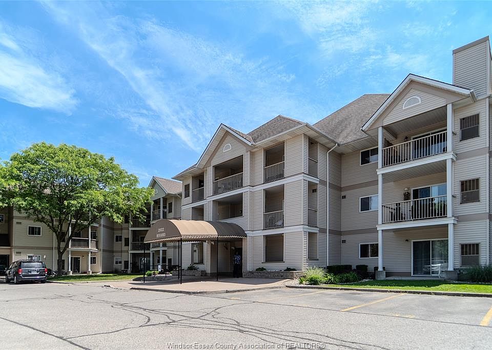 1st image of 2922 Rivard Ave #207