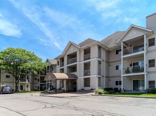 2922 Rivard Ave #207, Windsor, ON N8T3N9