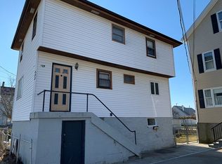 627 Grinnell St, Fall River, MA 02721
