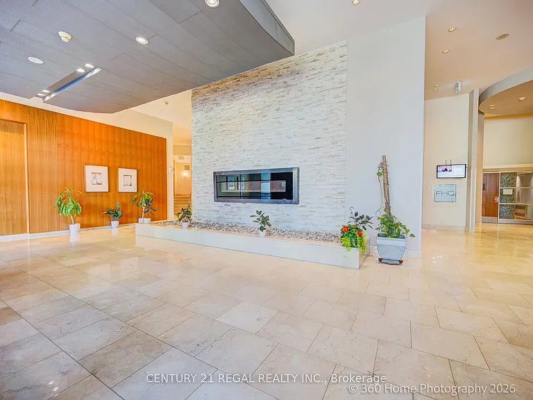 220 Burnhamthorpe Rd W #3004 — Photo 27