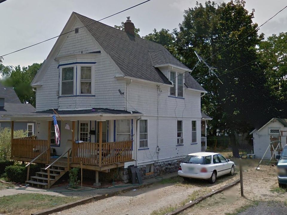 1st image of 44 Wabash Ave S