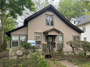 703 W High St, Urbana, IL