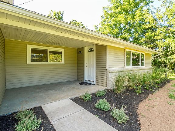 5th image of 617 Dewitt Rd