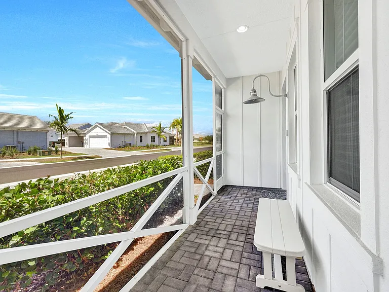 6996 Saona Ct — Photo 21