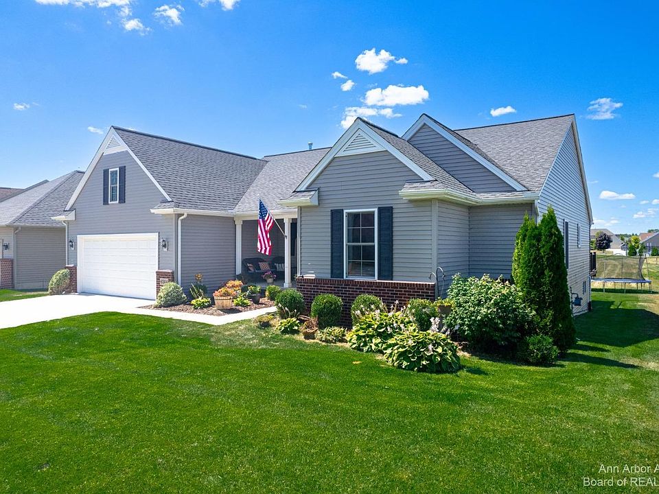 6504 Heartwood Ln, Saline, MI 48176 Zillow